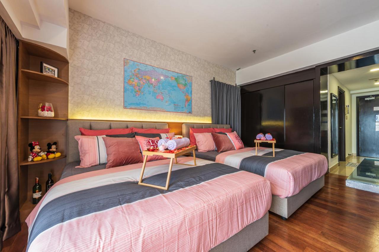 Lagoon View 6Pax Homestay At Sunway Resort Suites Petaling Jaya Buitenkant foto