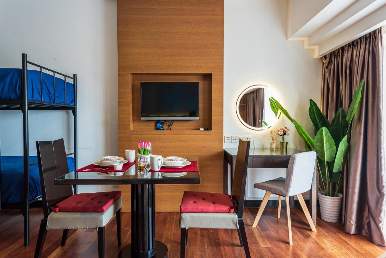Lagoon View 6Pax Homestay At Sunway Resort Suites Petaling Jaya Buitenkant foto