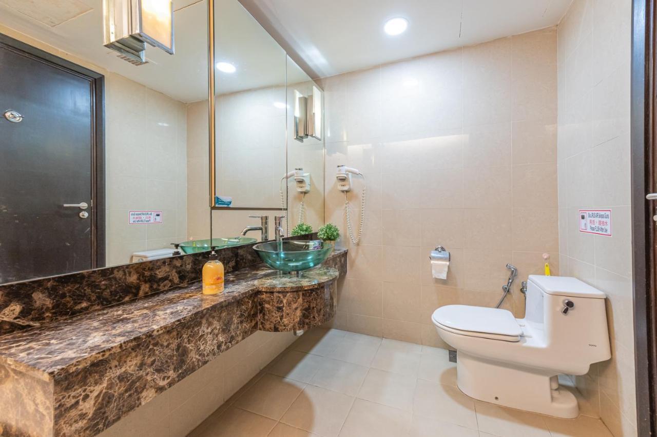 Lagoon View 6Pax Homestay At Sunway Resort Suites Petaling Jaya Buitenkant foto