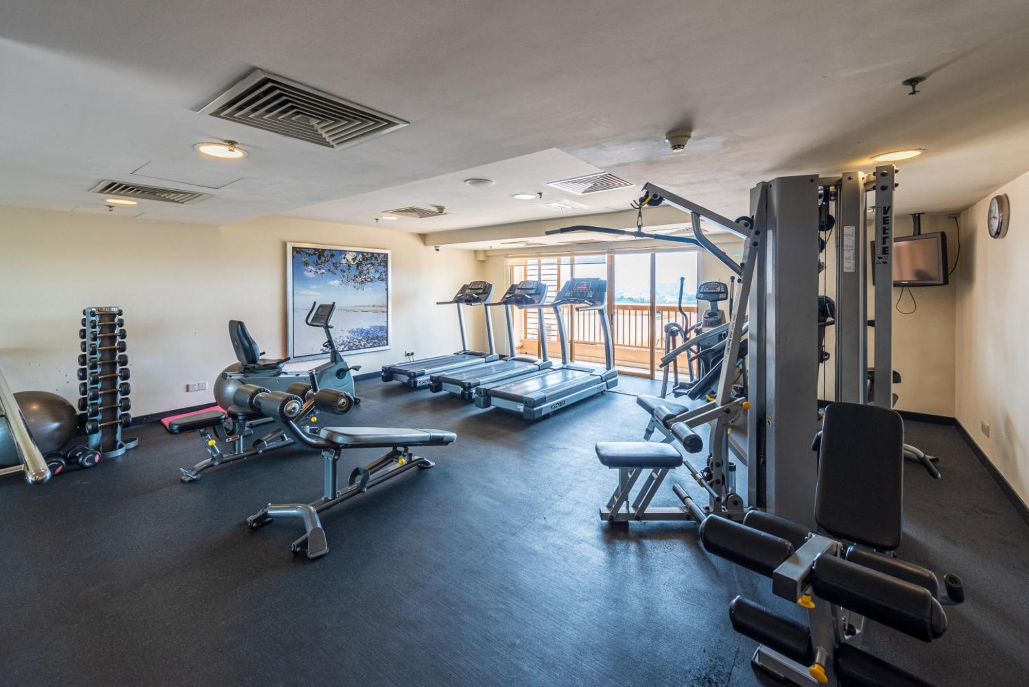 Lagoon View 6Pax Homestay At Sunway Resort Suites Petaling Jaya Buitenkant foto