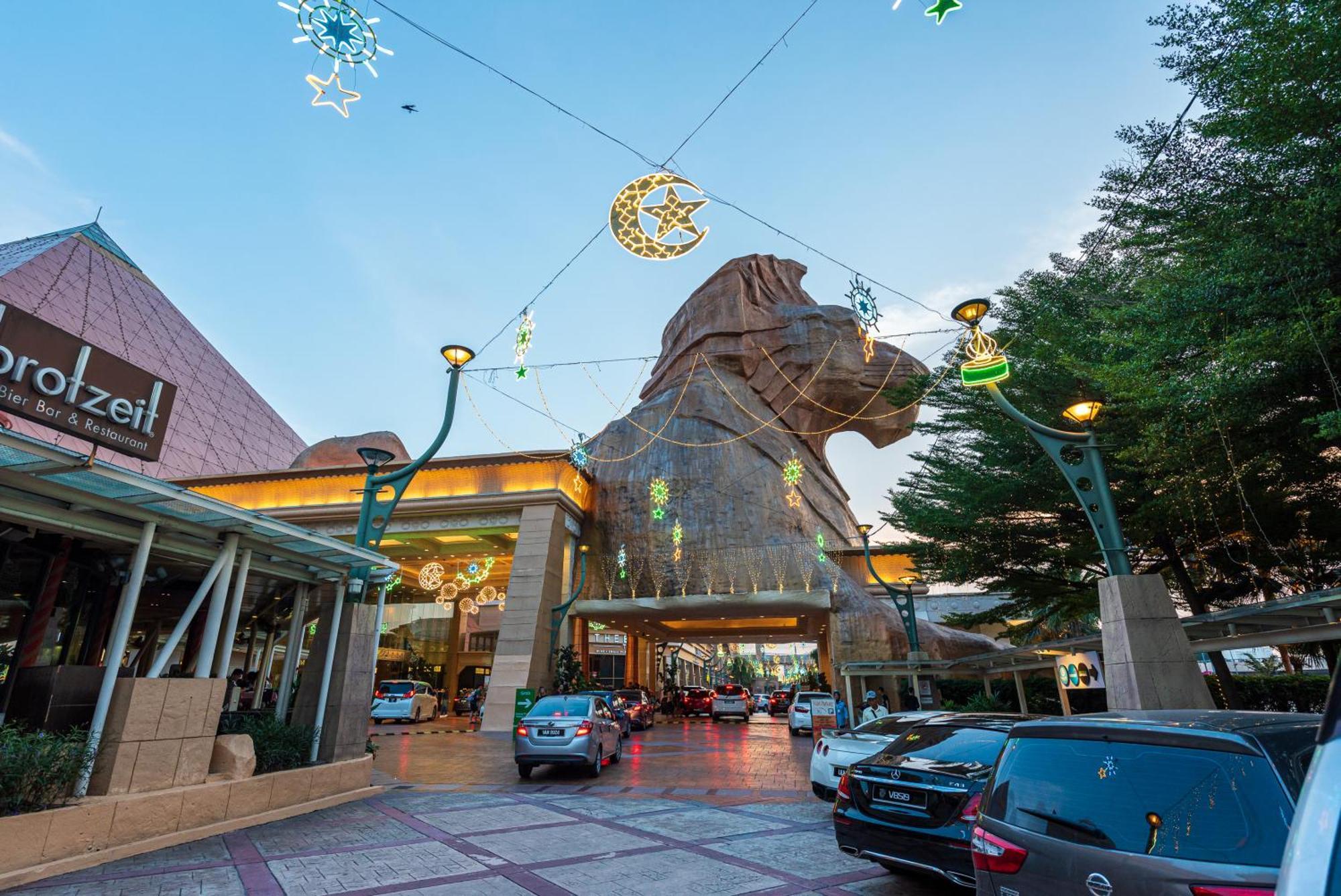 Lagoon View 6Pax Homestay At Sunway Resort Suites Petaling Jaya Buitenkant foto